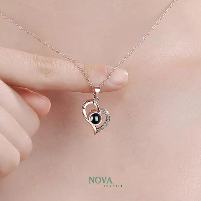 Collar te amo en 100 Idiomas | Baño de Oro Rosa + Caja de Regalo Gratis✨