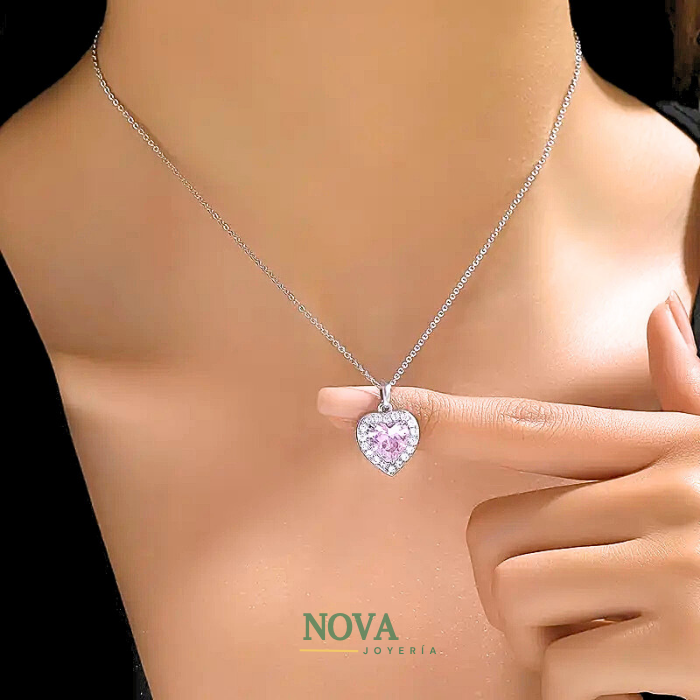 Collar Corazón Promesa 💖 | Baño en Oro + Caja Premium Gratis ✨