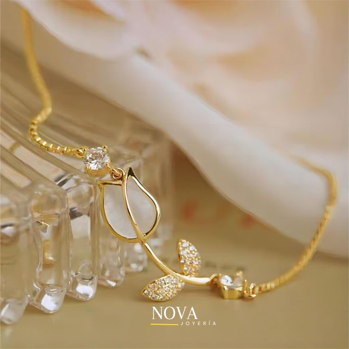 Pulsera Tulipán bañado | Baño de Oro + Caja de Regalo Gratis✨