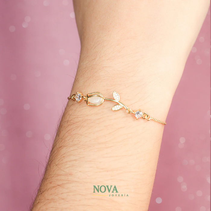 Pulsera Tulipán bañado | Baño de Oro + Caja de Regalo Gratis✨