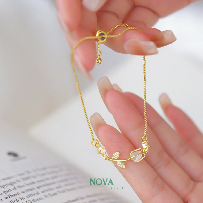 Pulsera Tulipán bañado | Baño de Oro + Caja de Regalo Gratis✨
