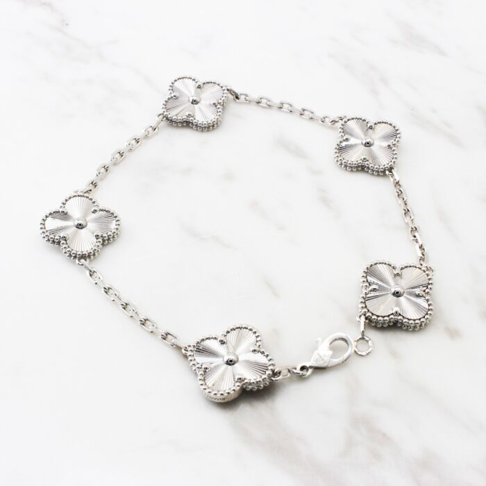 Pulsera Trebol Van Cleef | Baño de Oro + Caja Gratis✨