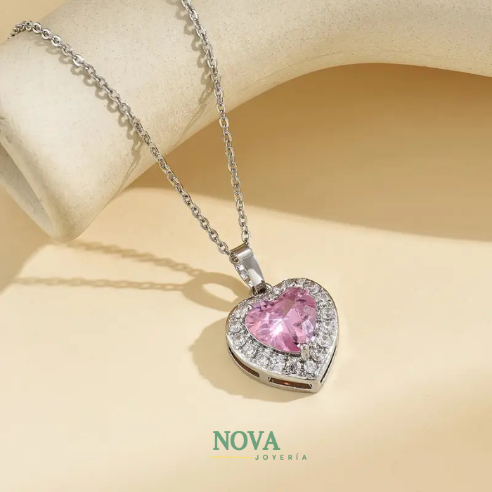 Collar Corazón Promesa 💖 | Baño en Oro + Caja Premium Gratis ✨