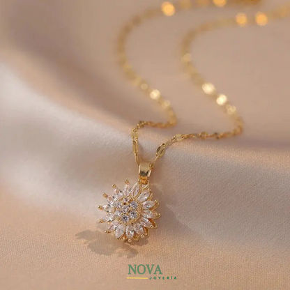 Collar Girasol Rotatorio | Baño en Oro + Estuche CORAZON Gratis✨